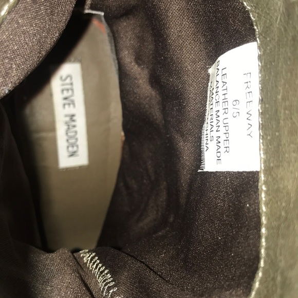Steve Madden Freeway Booties size 6.5 - Picture 8 of 8
